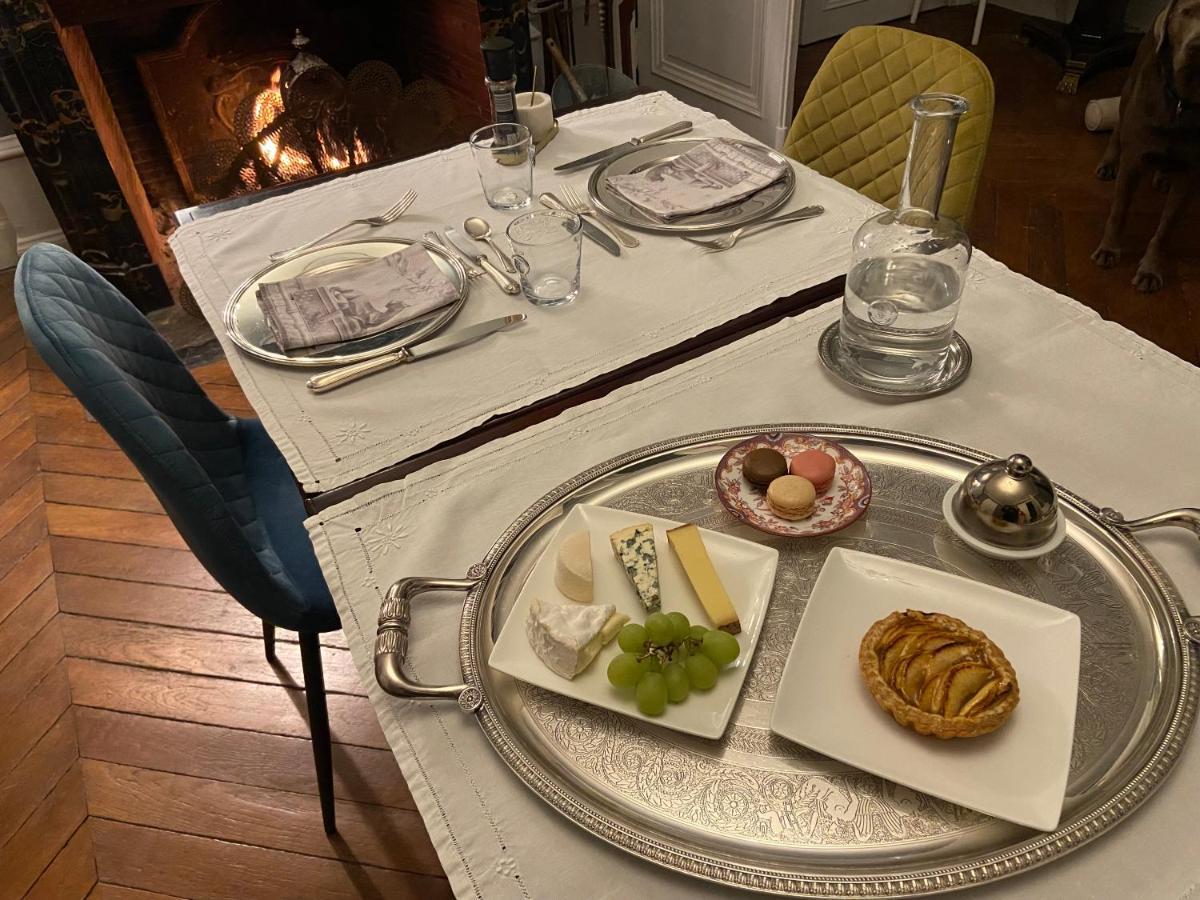Bed and Breakfast La Grande Carree Сен-Сир-сюр-Луар Экстерьер фото