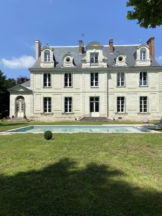 Bed and Breakfast La Grande Carree Сен-Сир-сюр-Луар Экстерьер фото